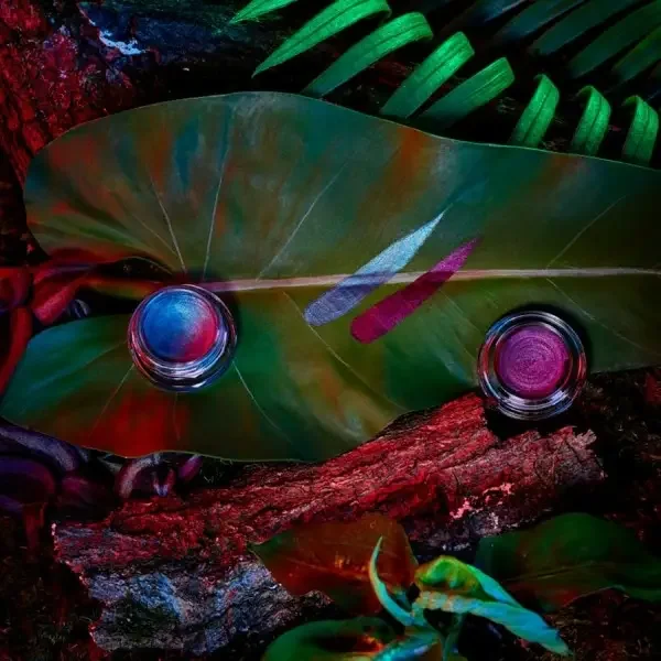 02 Dark Mermaid - Chroma Morphose Ombre à Paupières en Crème de L'Oréal Paris