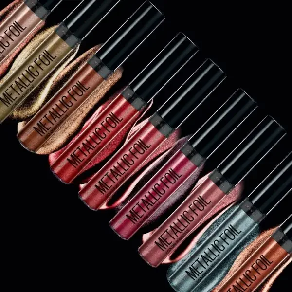 125 Vortex ( Vert ) - Rouge à lèvres Liquide MAT Métallisé de Gemey Maybelline