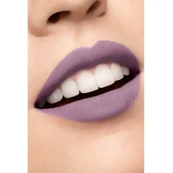 25 Chilling Grey - PowderMATTE - ULTRA MAT - Rouge à lèvre Gemey Maybelline Color Sensational