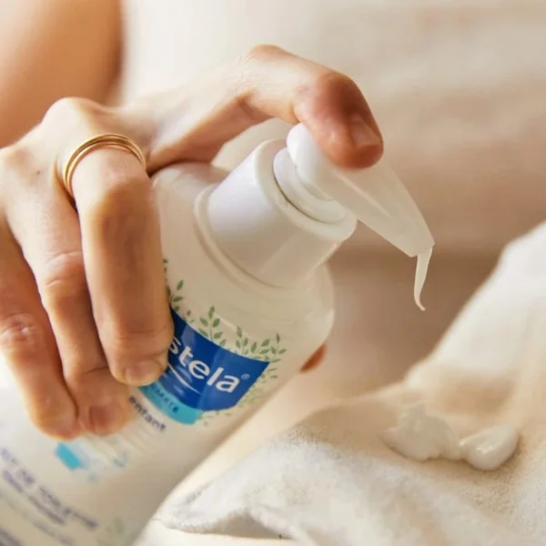 BÉBÉ - Lait de Toilette à l'avocat Sans Rinçage - Peau Normale, 750ml