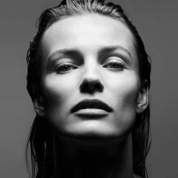 Chanel Le Lift Pro Concentré Contours Corrige, redessine, retend