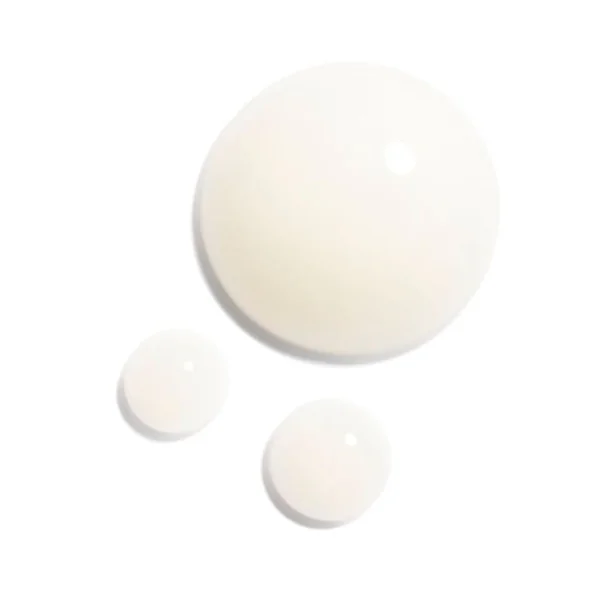 Chanel N°1 Chanel Sérum yeux revitalisant Lisse, défatigue, ouvre le regard