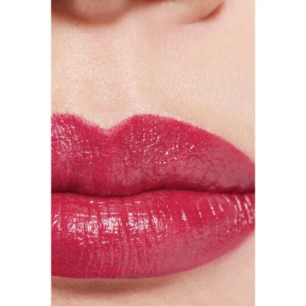 Chanel Rouge Allure L'Extrait Le rouge haute intensité, extrait de lumière et de soin rechargeable