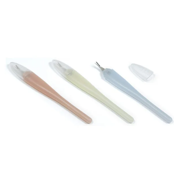 Coupe-Cuticules Inox avec Capuchon 12,5cm - coloris aléatoire