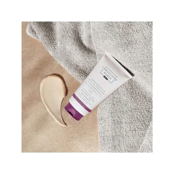 Crème définition boucles fabuleuses à l'huile de graines de chia 150 ml