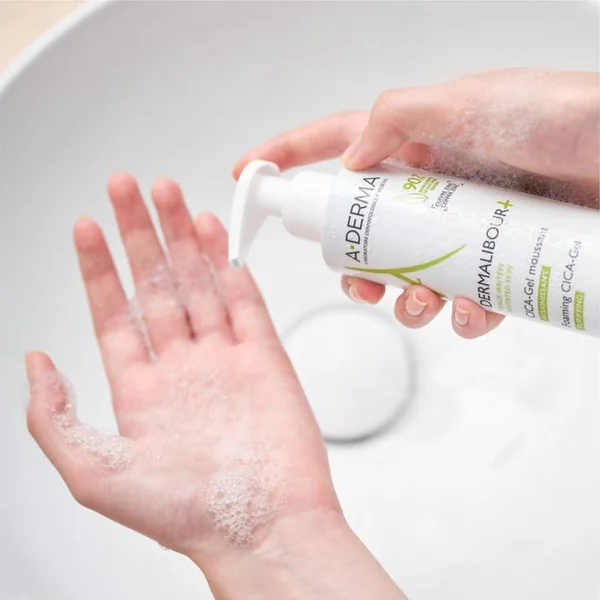DERMALIBOUR+ - CICA-Gel Moussant Assainissant - Visage et Corps - Peaux Irritées, 200ml