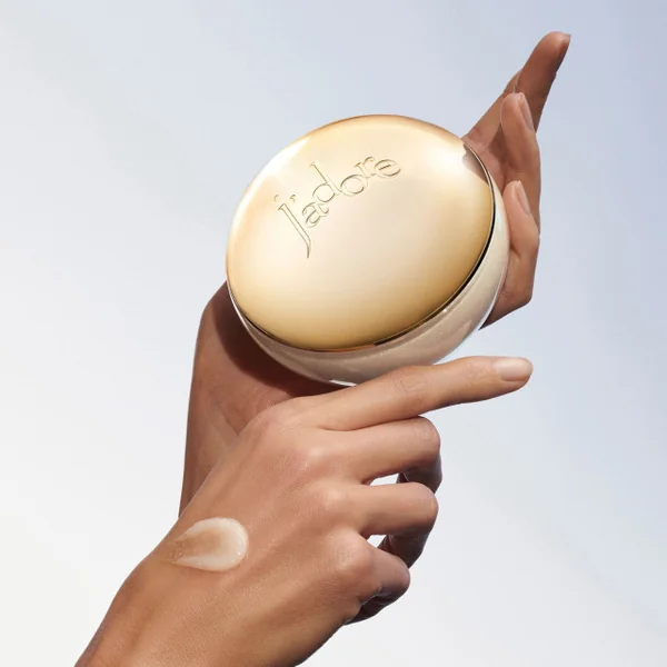 Dior J'adore les Adorables Gommage parfumé pour le corps