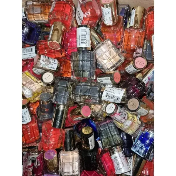 PACKAGING ENDOMMAGE - LOT de 100 Vernis à Ongles HUILE de L'Oréal PARIS