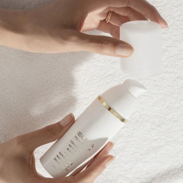 SISLEY - Sisleÿa L'intégral anti-âge Concentré anti-âge mains