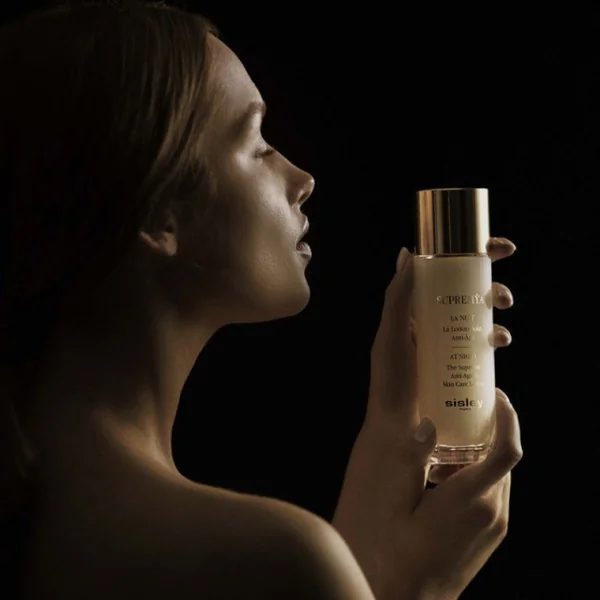 SISLEY - Supremÿa La Nuit Lotion soin anti-âge - Toutes peaux