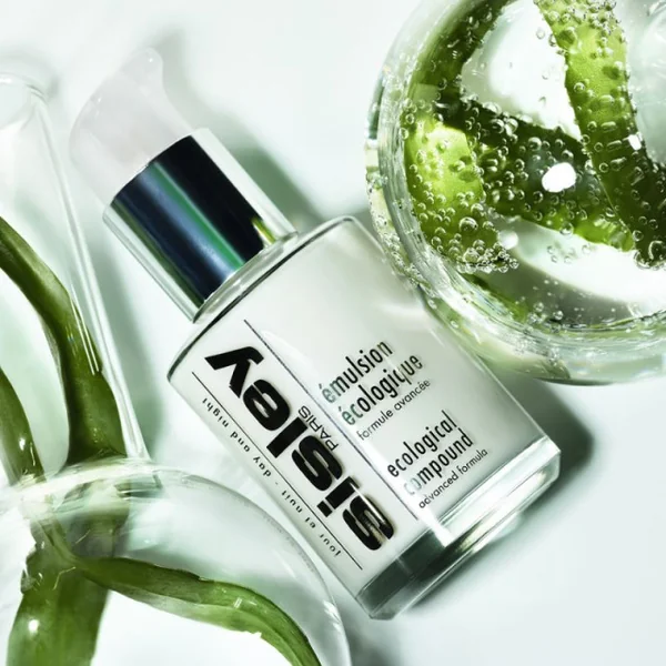 SISLEY - Émulsion écologique Soin essentiel équilibrant et revitalisant - Toutes Peaux