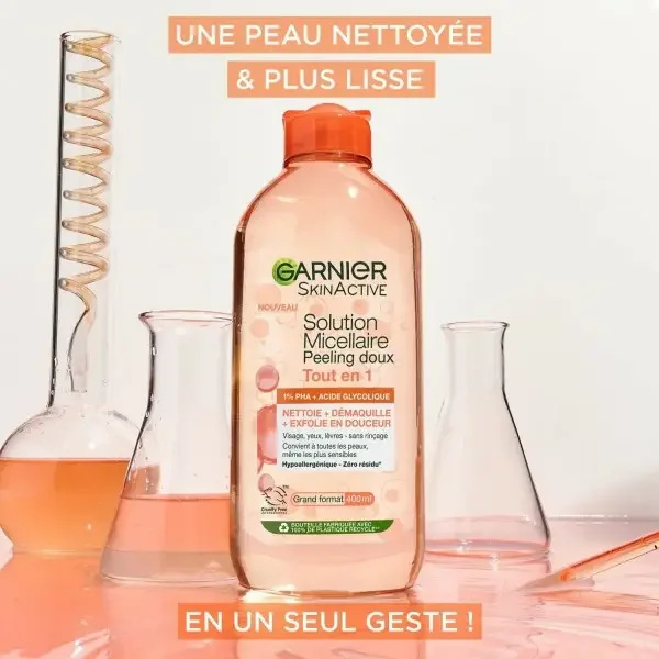 Solution Micellaire Peeling Doux Tout-En-1 Nettoie + Démaquille + Exfolie En Douceur de GARNIER SKINACTIVE