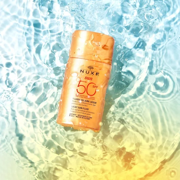 SUN - Fluide Solaire Léger SPF50 - Visage - Peaux Normales à Mixtes, 50ml